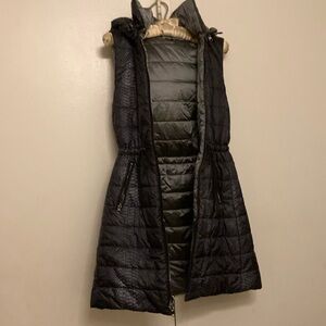 Elegant Black Quilted Vest with Removable Hood